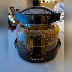 Nuwave Pro Plus Infrared Black and Gold Convection Oven 20621